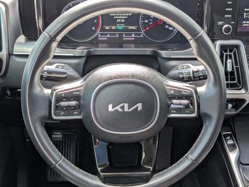 Used 2023 Kia Sorento S w/ Panoramic Sunroof Package FWD image 37