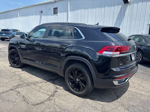 Used 2020 Volkswagen Atlas Cross Sport SEL AWD/4WD image 32