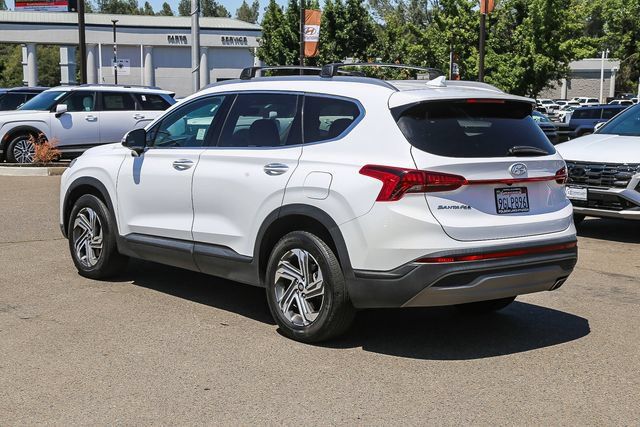 Used 2023 Hyundai Santa Fe SEL FWD image 2