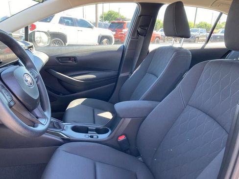 Used 2026 Toyota Corolla LE image 7