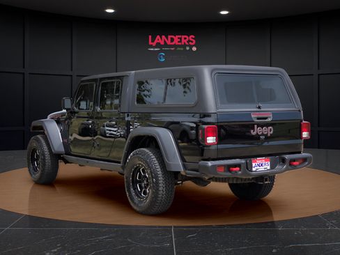Used 2021 Jeep Gladiator Rubicon AWD/4WD image 2