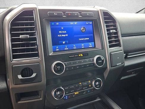 Used 2020 Ford Expedition Max XLT w/ Equipment Group 202A RWD image 13
