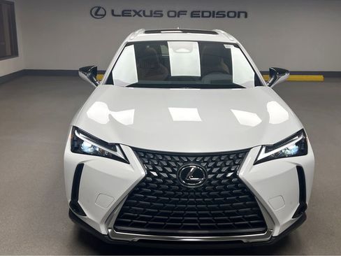 New 2026 Lexus UX 300h AWD image 2