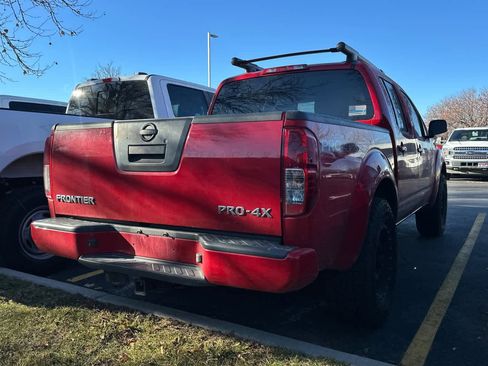 Used 2011 Nissan Frontier PRO-4X w/ Pro-4x Luxury Pkg image 2