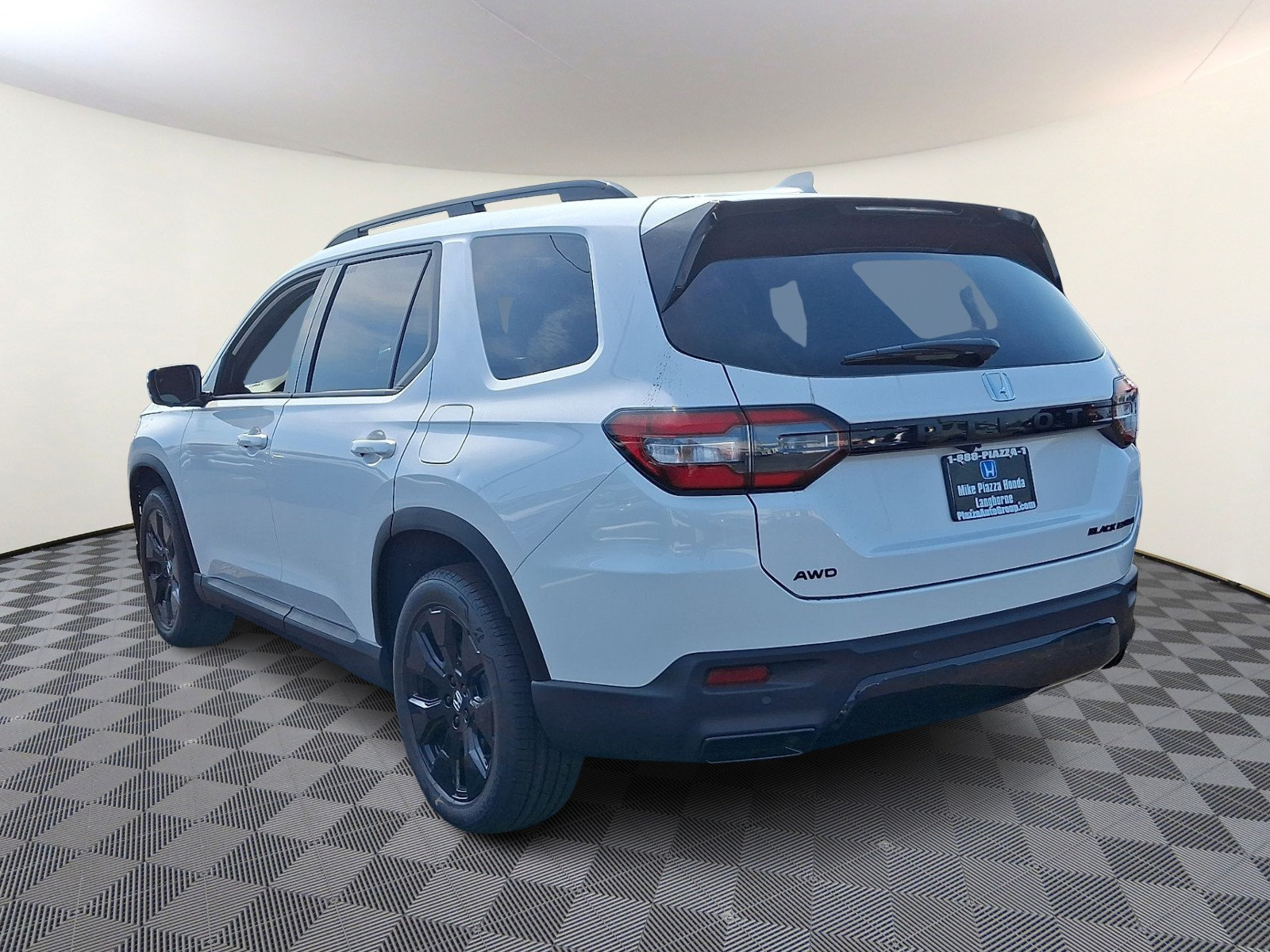 New 2026 Honda Pilot Black Edition image 3
