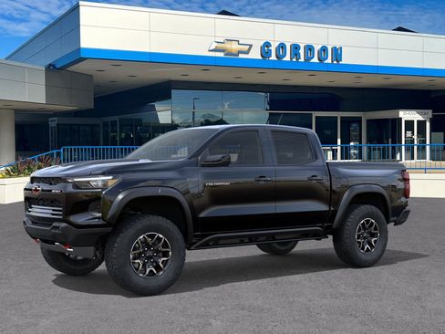 New 2026 Chevrolet Colorado ZR2 image 2