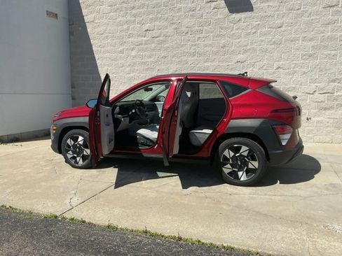 Certified 2025 Hyundai Kona SEL FWD image 13