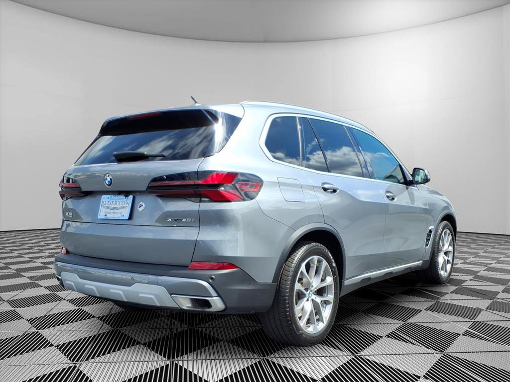 Used 2024 BMW X5 xDrive40i w/ Premium Package AWD/4WD image 29
