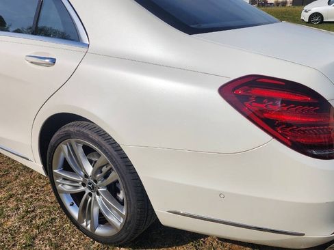 Used 2018 Mercedes-Benz S 560 Sedan image 20