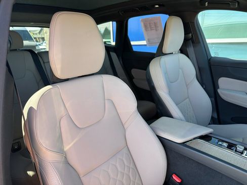Used 2026 Volvo XC60 B5 Plus AWD/4WD image 26