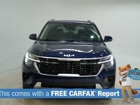 Used 2024 Kia Seltos EX FWD image 2
