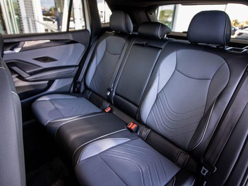 New 2026 Volkswagen Tiguan SE R-Line image 30