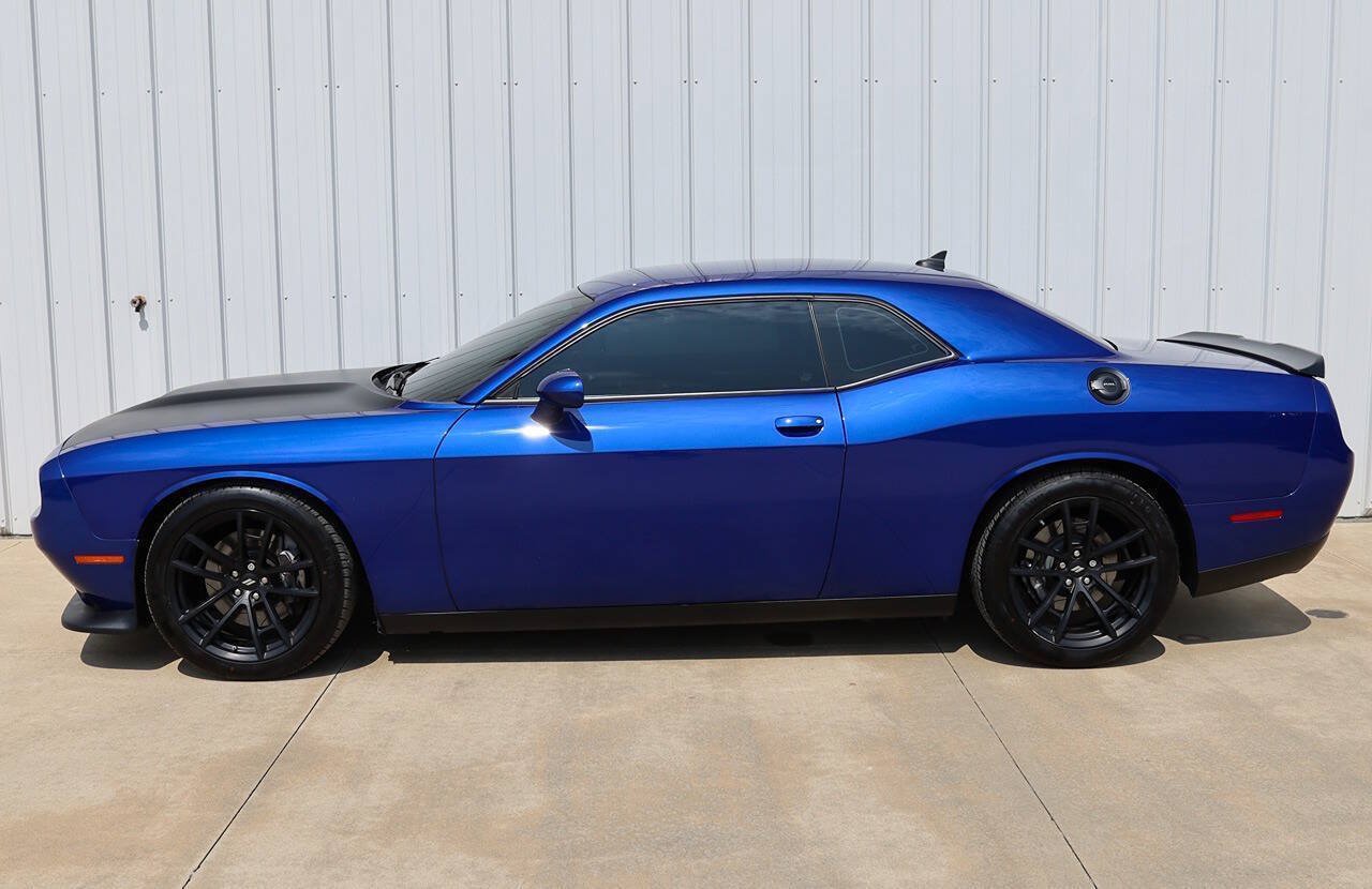 Used 2021 Dodge Challenger R/T Scat Pack w/ T/A Package RWD image 2