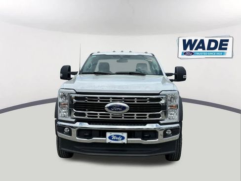 New 2024 Ford F550 4x4 Regular Cab Super Duty image 2