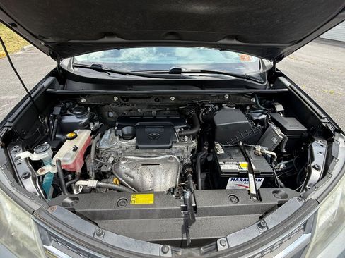 Used 2013 Toyota RAV4 XLE FWD image 26