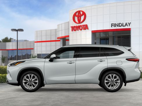 New 2026 Toyota Highlander Limited AWD/4WD image 4