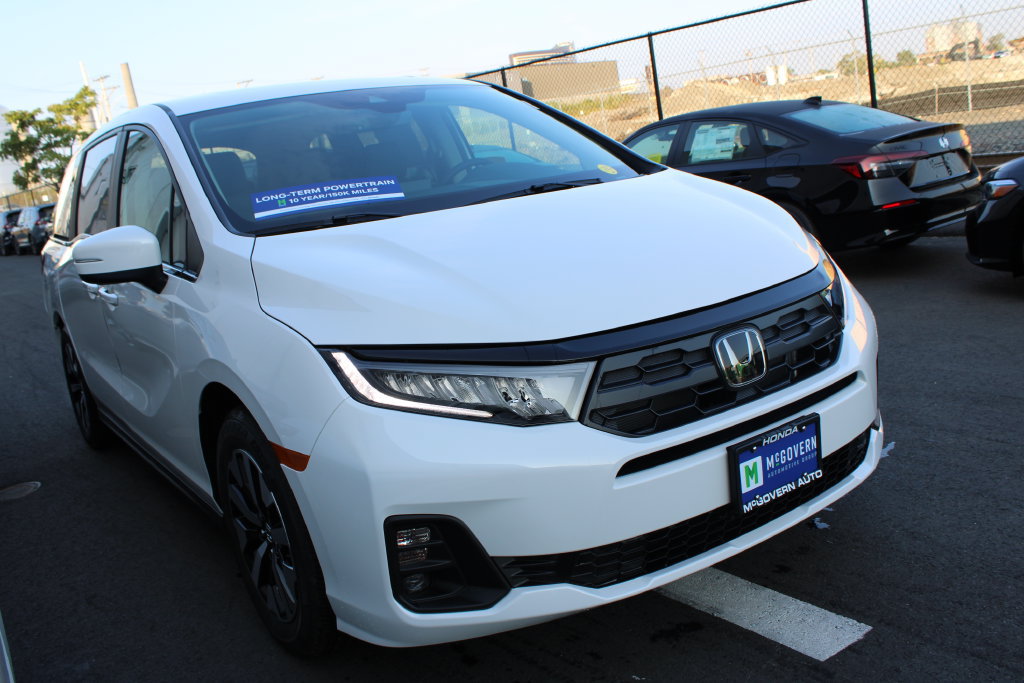 New 2026 Honda Odyssey EX-L image 4