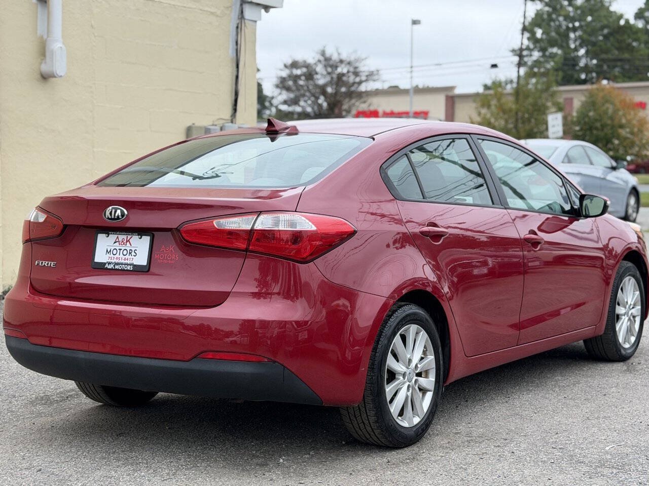 Used 2014 Kia Forte LX w/ Popular Package FWD image 8