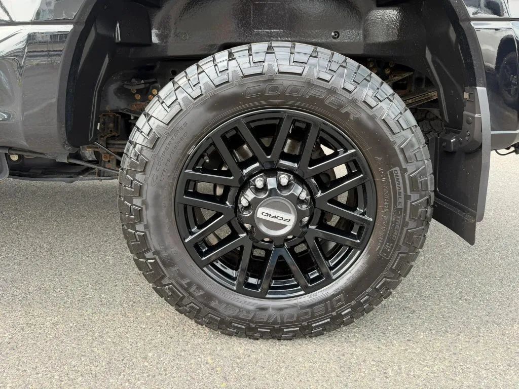 Used 2021 Ford F350 Lariat AWD/4WD image 15