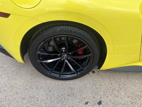 Certified 2024 Nissan Z Performance w/ Floor Mat Package RWD image 12
