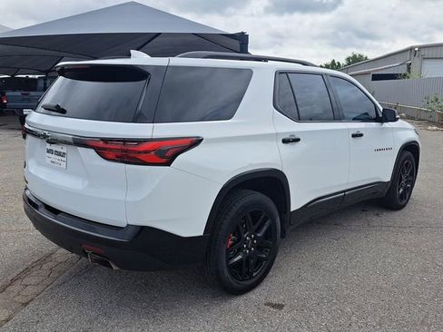 Used 2023 Chevrolet Traverse Premier w/ Redline Edition FWD image 6