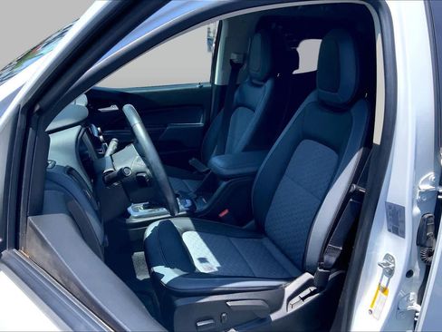 Used 2022 Chevrolet Colorado Z71 RWD image 7