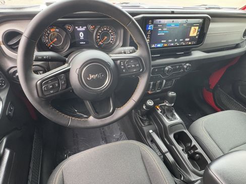 Used 2024 Jeep Wrangler Sport S image 18