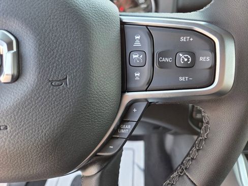 New 2026 RAM 1500 Big Horn AWD/4WD image 18