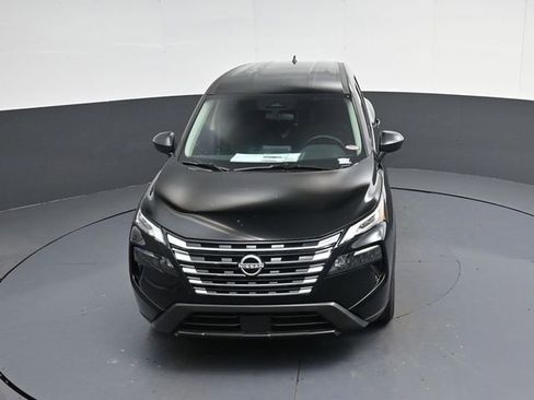 Used 2025 Nissan Rogue S image 31