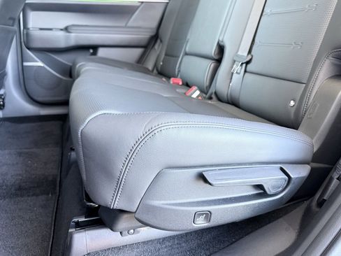 New 2025 Hyundai Santa Fe Limited image 28