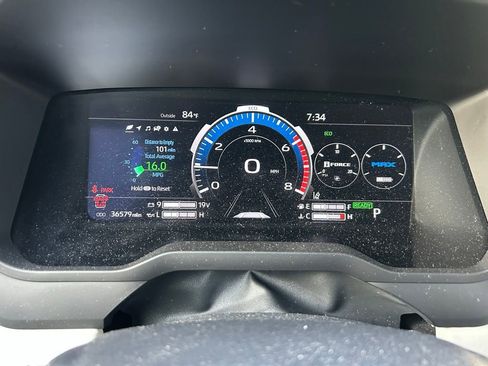 Used 2023 Toyota Sequoia Capstone AWD/4WD image 25