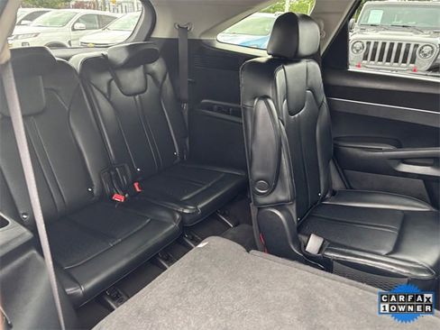 Used 2023 Kia Sorento EX image 34