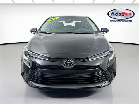 Used 2024 Toyota Corolla LE image 6