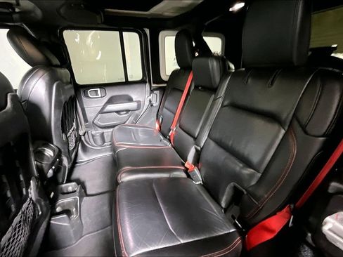 Used 2020 Jeep Wrangler Unlimited Rubicon w/ Quick Order Package 28Y Recon AWD/4WD image 21