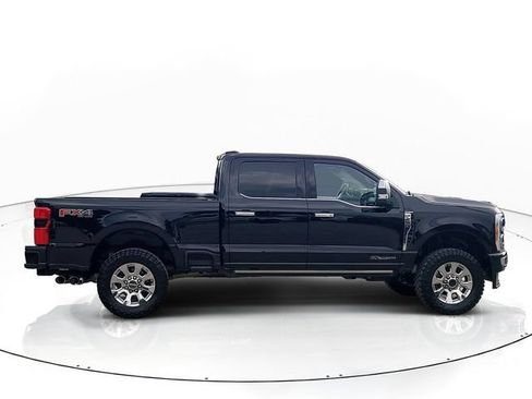 Used 2024 Ford F250 Platinum w/ FX4 Off-Road Package AWD/4WD image 4