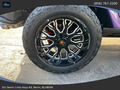 Used 2016 Jeep Wrangler Unlimited Sahara image 8