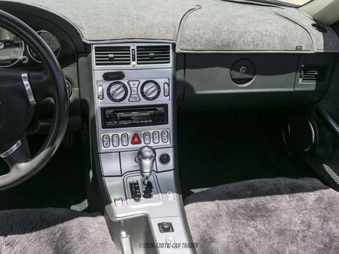 Used 2005 Chrysler Crossfire SRT-6 RWD image 32