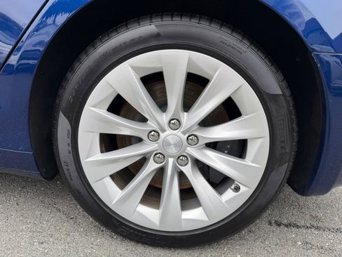 Used 2020 Tesla Model S Long Range Plus image 48