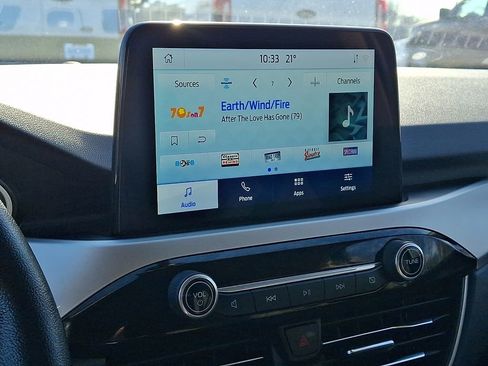 Certified 2020 Ford Escape SE Sport image 16