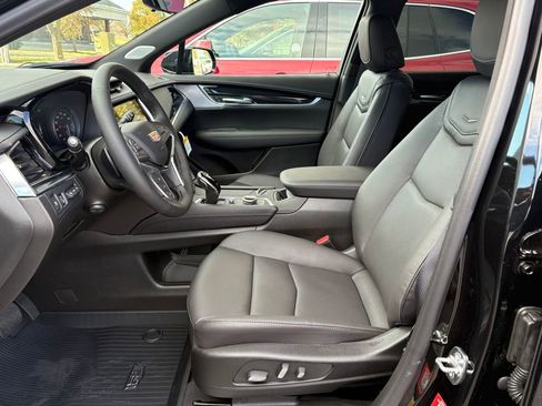 New 2026 Cadillac XT5 Premium Luxury w/ Driver Assist Package image 11