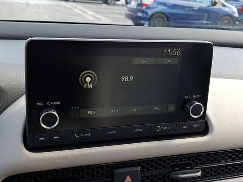 Certified 2024 Honda HR-V LX image 15