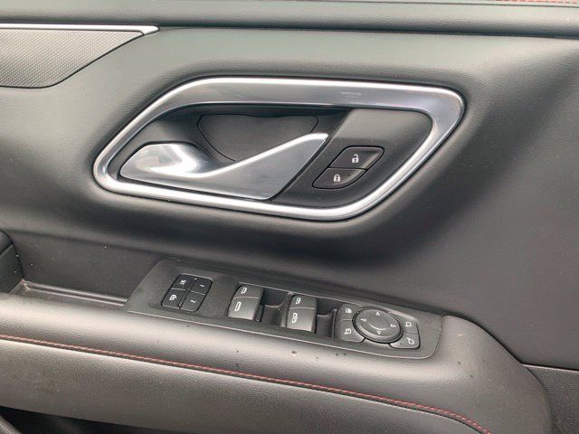 Used 2021 Chevrolet Tahoe RST w/ Luxury Package AWD/4WD image 10