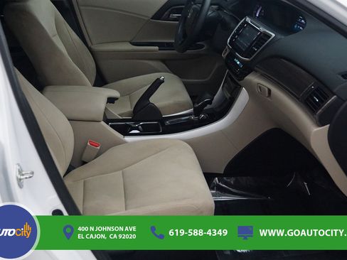 Used 2016 Honda Accord EX image 8