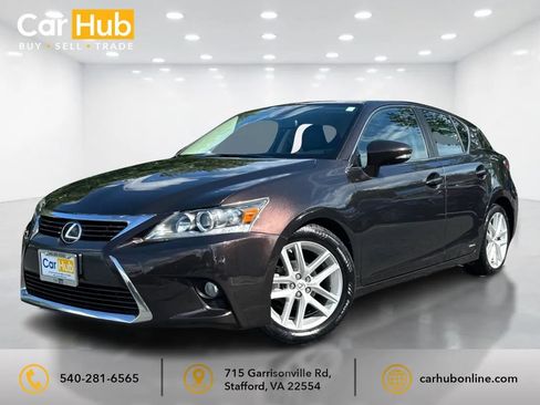 Used 2016 Lexus CT 200h w/ Accessory Package 2 FWD image 3