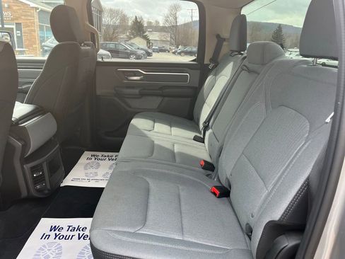 Used 2019 RAM 1500 Big Horn image 25