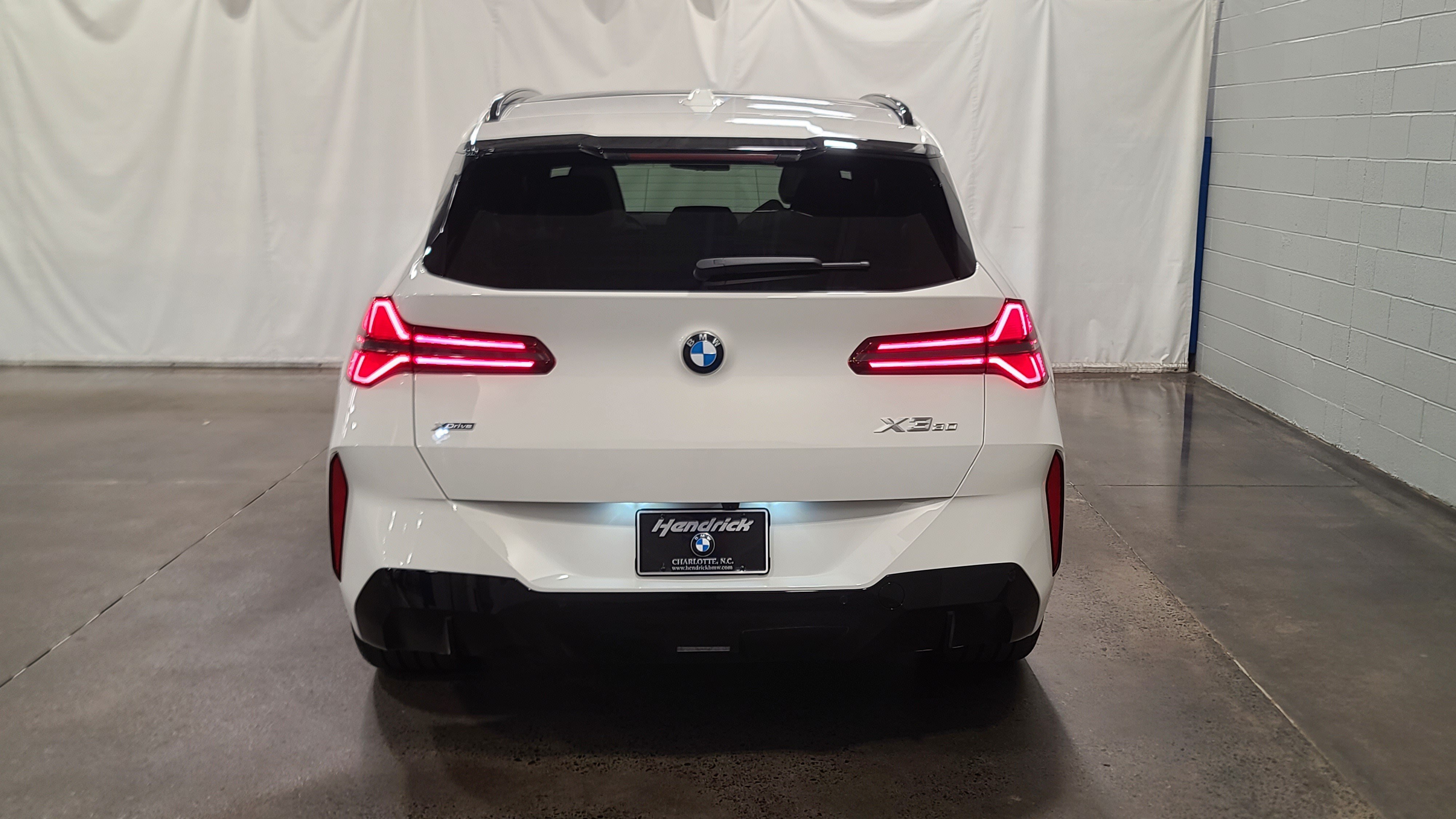 Used 2026 BMW X3 xDrive30i w/ Premium Package AWD/4WD image 7