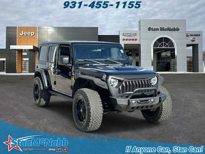Used 2018 Jeep Wrangler Unlimited Rubicon w/ Cold Weather Group