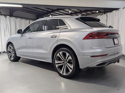 Used 2019 Audi Q8 Premium Plus image 4