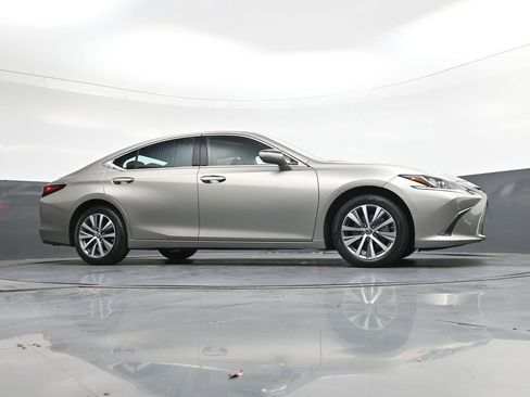 Used 2021 Lexus ES 350 w/ Accessory Package 2 FWD image 34
