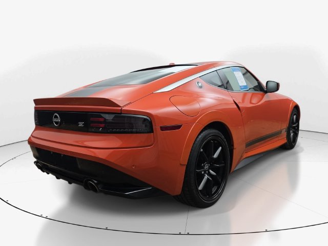 Used 2024 Nissan Z Performance w/ Heritage Edition RWD image 6